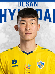 https://img.hcqzfl.cn/img/football/player/bb905e5bbb6f4c14e91cbc5cb5c8d961.jpg